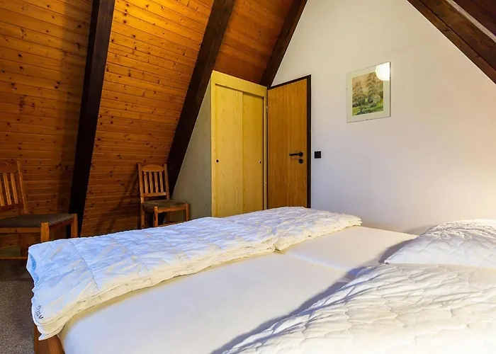 Ferienwohnpark Immenstaad-1 By Interhome בית נופש אימנשטאדט אם בודנזה